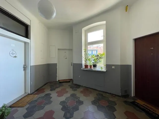 City&More! Schickes Apartment Mit Altbauflair! Vienna